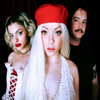 Cherri Bomb - Hey Violet Cherri Bomb - Hey Violet
